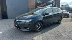 Zwart Gebruikt 2017 Toyota Auris Touring Sports Edition Stationwagen | € 14.950 (Goede deal)