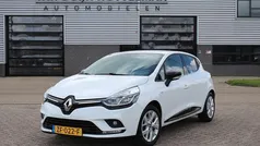 Wit Gebruikt 2019 Renault Clio IV LIMITED Hatchback | € 10.950 (Eerlijke prijs)