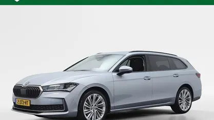 Occasion 2024 Skoda Superb First Edition Stationwagen | € 38.400 (Eerlijke prijs)