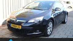 Zwart Gebruikt 2013 Opel Astra GTC Design Edition Hatchback | € 6.650 (Eerlijke prijs)