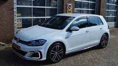 Gebruikt 2018 VW Golf VII GTE Hatchback | € 21.650 (Eerlijke prijs)