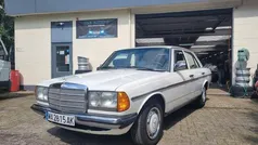 Wit Gebruikt 1983 Mercedes 280 Sedan | € 8.950