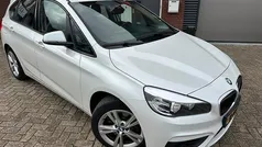 Gebruikt 2016 BMW 218 Executive Stationwagen | € 12.999 (Super prijs)