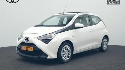 Occasion 2019 Toyota Aygo X-play Hatchback | € 10.600 (Eerlijke prijs)