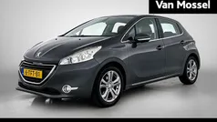 Grijs Gebruikt 2014 Peugeot 208 Allure Hatchback | € 7.240 (Eerlijke prijs)