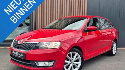 Rood Occasion 2014 Skoda Rapid Business Line Hatchback | € 9.499 (Eerlijke prijs)