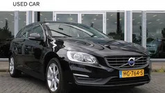 Gebruikt 2015 Volvo V60 Momentum Stationwagen | € 13.700 (Eerlijke prijs)