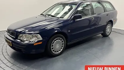 Occasion 2002 Volvo V40 Dynamic Stationwagen | € 2.500 (Eerlijke prijs)