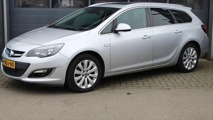 Occasion Opel Astra Cosmo 120 PK (88 kW) 2014 Stationwagen