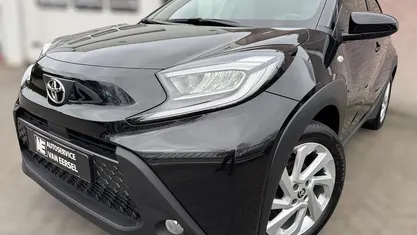 Gebruikt 2023 Toyota Aygo X Pulse SUV | € 20.450 (Eerlijke prijs)