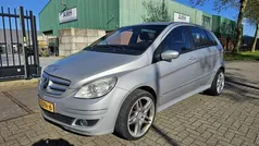 Mercedes B200