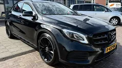 Zwart Gebruikt 2020 Mercedes GLA180 Business SUV | € 27.950 (Eerlijke prijs)