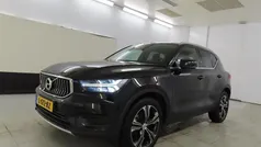 Zwart Gebruikt 2021 Volvo XC40 Inscription SUV | € 33.935 (Eerlijke prijs)