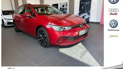 Occasion 2024 VW Golf VIII Life Stationwagen | € 31.990 (Goede deal)