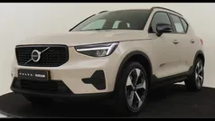 Gebruikt 2025 Volvo XC40 Plus SUV | € 42.245 (Eerlijke prijs)