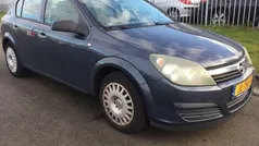 Blauw Gebruikt 2006 Opel Astra Executive Hatchback | € 800 (Super prijs)