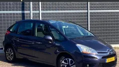 Paars, metallic lak Gebruikt 2010 Citroën C4 Picasso MPV | € 3.450 (Eerlijke prijs)