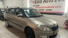 Geel Gebruikt 2011 Skoda Fabia Stationwagen | € 1.499 (Super prijs)