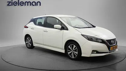 Occasion 2020 Nissan Leaf Acenta Hatchback | € 12.344 (Goede deal)