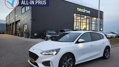 Gebruikt 2022 Ford Focus ST-Line Hatchback | € 21.900 (Goede deal)