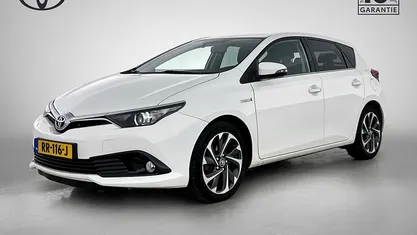 Occasion Toyota Auris Hybrid Trend 2018 Wit Hatchback