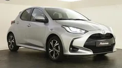 Grijs Gebruikt 2024 Toyota Yaris Edition Hatchback | € 23.899 (Eerlijke prijs)