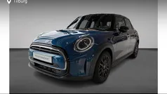 Gebruikt 2023 Mini Cooper Classic Hatchback | € 27.880 (Eerlijke prijs)