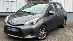 Grijs Gebruikt 2013 Toyota Yaris Hatchback | € 12.945 (Eerlijke prijs)