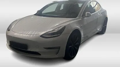 Wit (parellak) Gebruikt 2019 Tesla Model 3 Performance Sedan | € 21.999 (Eerlijke prijs)
