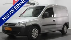 Grijs Gebruikt 2012 Opel Combo MPV | € 2.945 (Eerlijke prijs)