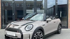 Gebruikt 2021 Mini Cooper S Cabriolet Classic Cabriolet | € 31.950 (Eerlijke prijs)