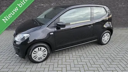 Gebruikt 2016 VW up! move up! Hatchback | € 5.250 (Goede deal)