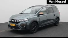 Gebruikt 2024 Dacia Jogger Extreme MPV | € 23.935 (Eerlijke prijs)