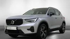 Grijs Gebruikt 2024 Volvo XC40 Plus SUV | € 43.950 (Eerlijke prijs)