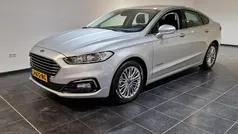 Gebruikt 2020 Ford Mondeo Titanium Sedan | € 20.740 (Eerlijke prijs)