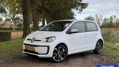 Gebruikt 2022 VW up! Hatchback | € 12.885 (Eerlijke prijs)
