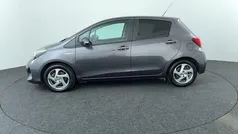 Grijs Gebruikt 2017 Toyota Yaris Hatchback | € 14.950 (Eerlijke prijs)