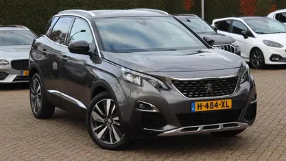 Grijs Occasion 2020 Peugeot 3008 GT-line SUV | € 15.999 (Eerlijke prijs)