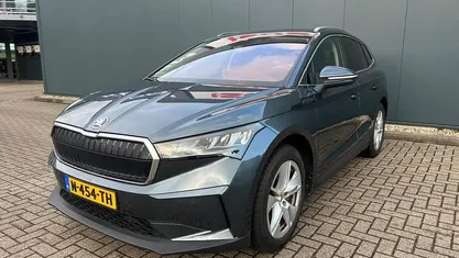Grijs Occasion 2021 Skoda Enyaq iV SUV | € 27.430 (Eerlijke prijs)