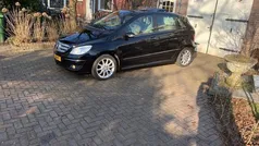 Zwart Gebruikt 2007 Mercedes B170 MPV | € 4.495 (Eerlijke prijs)