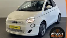 Gebruikt 2024 Fiat 500e Comfort Hatchback | € 23.890 (Eerlijke prijs)
