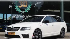 Wit Gebruikt 2014 Skoda Octavia RS Stationwagen | € 15.950 (Eerlijke prijs)