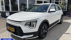 Wit Gebruikt 2024 Kia Niro Comfort SUV | € 30.649 (Eerlijke prijs)
