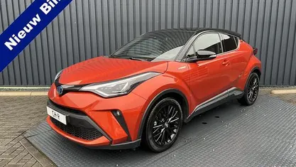 Gebruikt 2020 Toyota C-HR Edition SUV | € 22.945 (Eerlijke prijs)