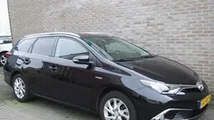 Zwart Gebruikt 2015 Toyota Auris Touring Sports Stationwagen | € 11.950 (Eerlijke prijs)