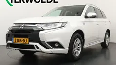 Gebruikt 2020 Mitsubishi Outlander P-HEV SUV | € 25.695 (Eerlijke prijs)