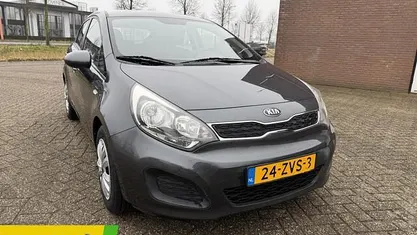 Occasion Kia Rio Comfort 86 PK (63 kW) 2013 Grijs Hatchback