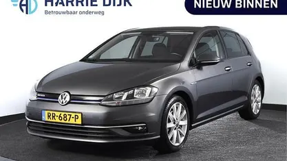 Occasion 2018 VW Golf VII Comfortline Hatchback | € 14.995 (Goede deal)