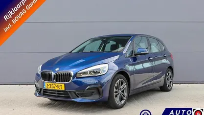 Blauw Occasion 2019 BMW 225 Active Tourer iPerformance MPV | € 19.900 (Eerlijke prijs)