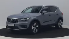 Gebruikt 2020 Volvo XC40 Momentum SUV | € 27.700 (Super prijs)
